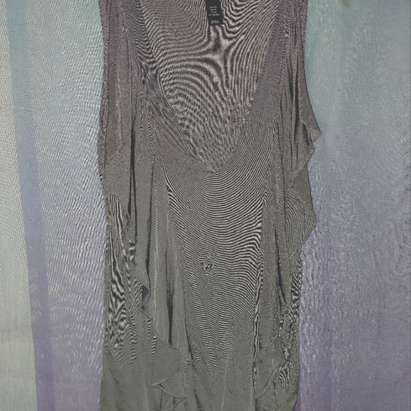 Shirt - Picture 1 of 4